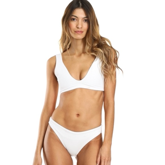 Maaji Sky White Town Sporty Bralette Bikini Top S - Picture 4 of 15